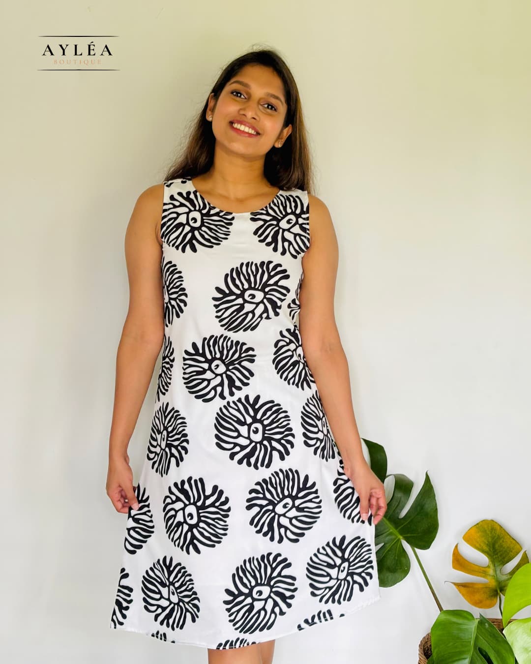 Snow Bloom Short Dress